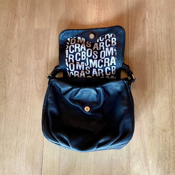 Marc By Marc Jacobs Black and Gold Leather Crossbody Purse - Picture 3 of 16